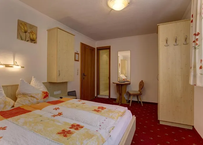 Bed & Breakfast Alpenruh 3*